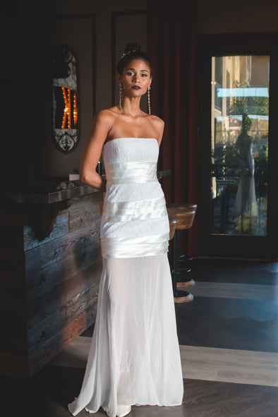 White Sweetheart Dress with Sheer Bottom – thebridalgods